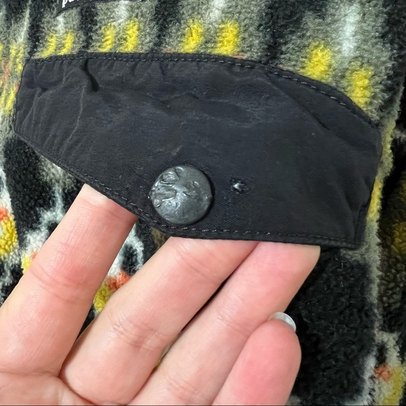 Patagonia Synchilla Forest Carpet Industrial Green Snap Jacket—L - Picture 7 of 13